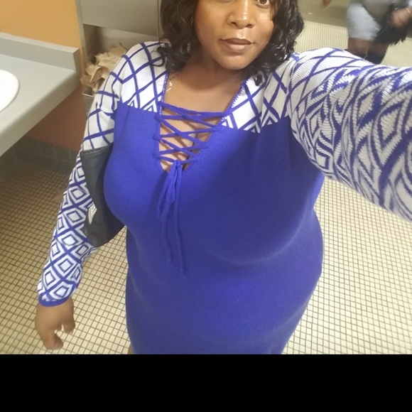 Dress - Picture 1 of 1